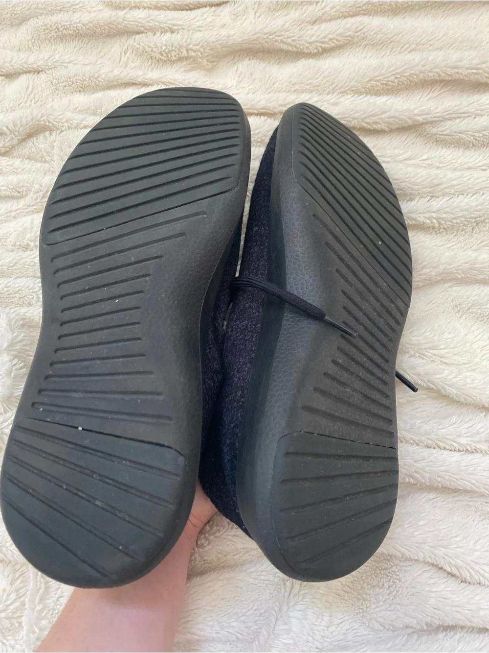 All Birds men’s black sneakers Sz 11 comfy athletic